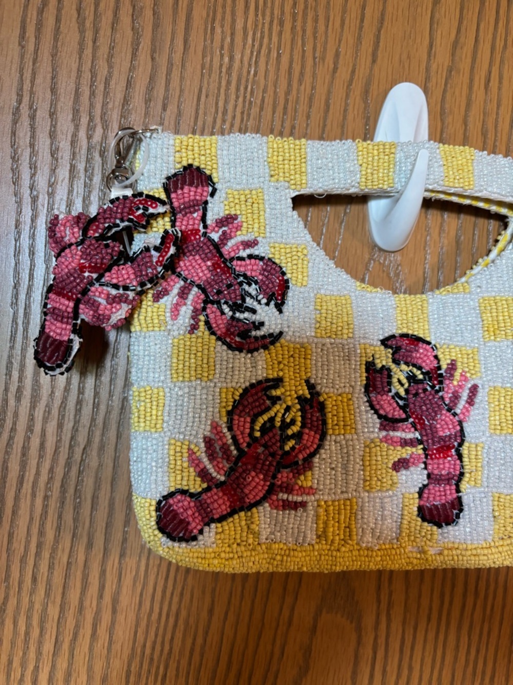Beaded Lobster 🦞 Purse - Picture 3 of 8